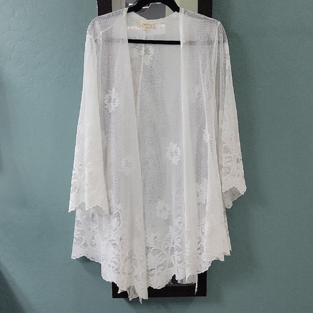 Elegant White Lace Kimono by Paper + Tee